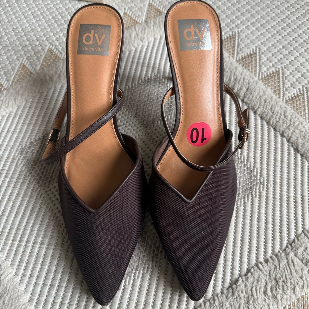 DV by Dolce Vita Women's Dark Brown Pointed-Toe Heels